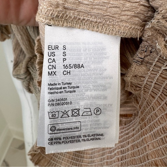 H&M Beige Puff Sleeves Off Shoulder Crop Top SZ S - Picture 7 of 10